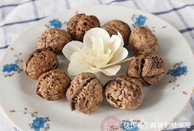 女人吃什么抗衰老 有什么抗衰老的好方法