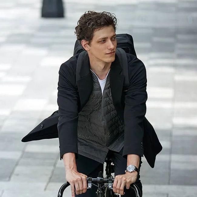 别再穿烂街的TNF了,这3个牌子的羽绒服更值得买