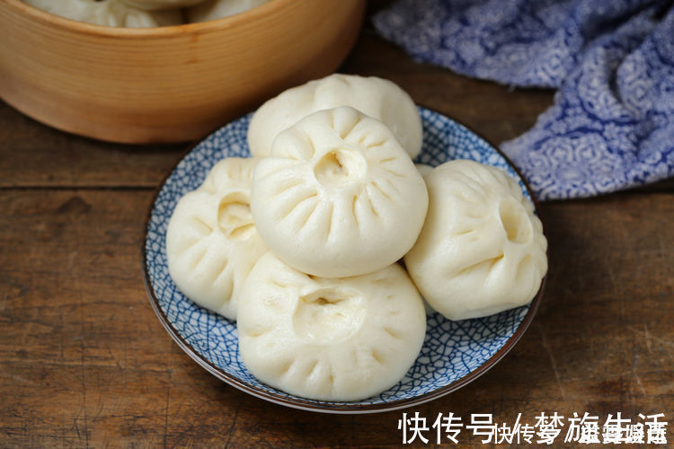 肉馅|用东北特色菜蒸包子,味道倍儿鲜美,老公自己就能吃一屉,真服了