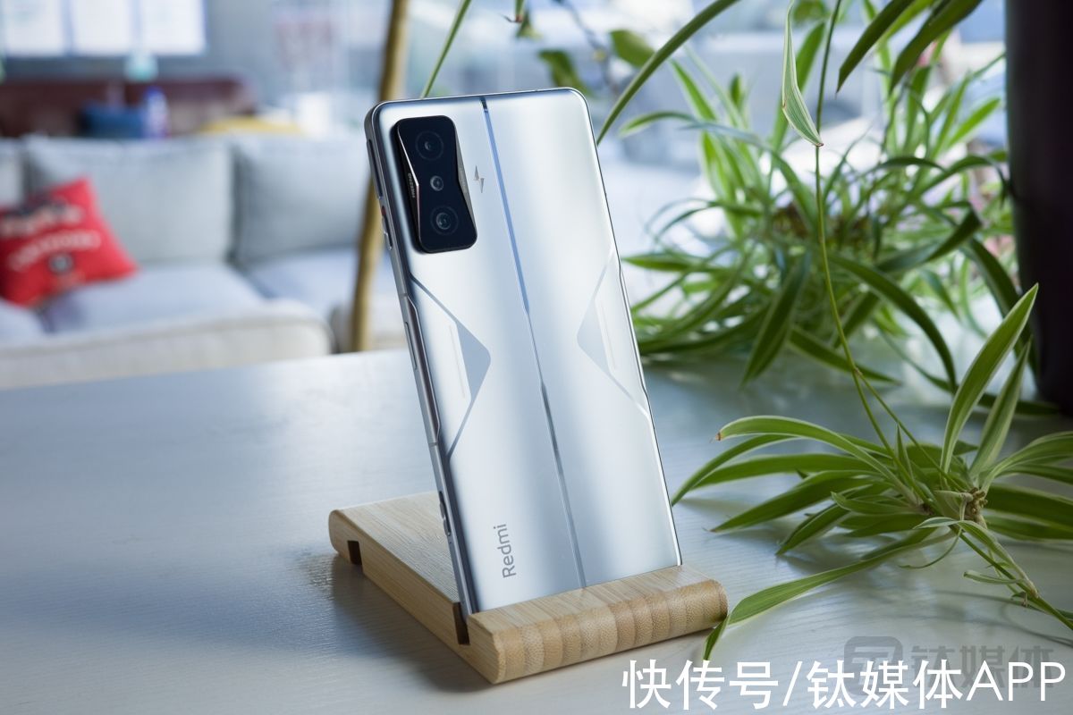 钛极客|深化游戏战略，拥抱大众市场，Redmi K50电竞版评测 | 王者荣耀