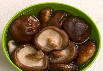 提醒：身体3个地方不舒服，可能是血栓在“捣乱”，一发现不要拖