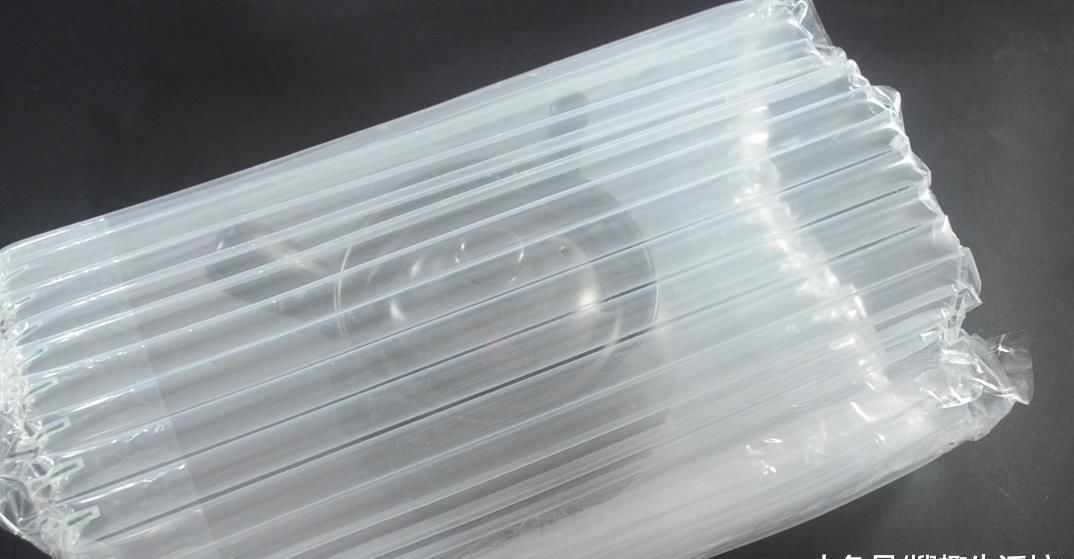 快递里的防震气泡柱别再扔了, 它还有这3大妙用, 简直太实用了