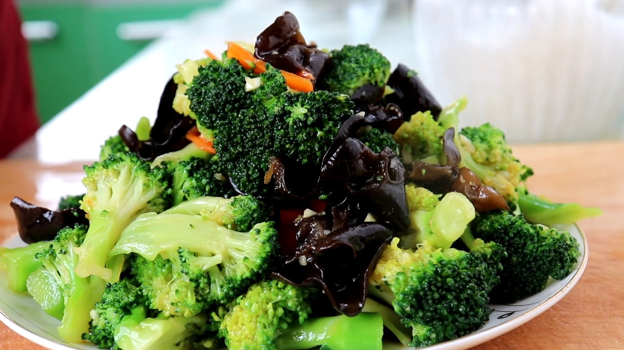 西兰花最好吃的做法，营养美味，比饭店做的还好吃