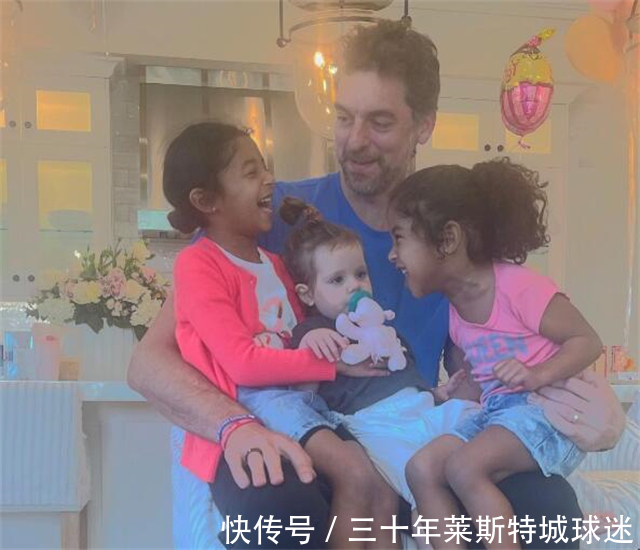 球迷们|科比女儿太爱加索尔!在他怀里感受到父爱,瓦妮莎的反应令人泪目