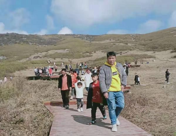 中年|春节假期钟山区旅游市场供需两旺