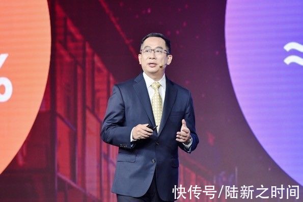 杨元庆|TechWorld：杨元庆宣布重大战略再升级 重塑万亿新IT服务市场