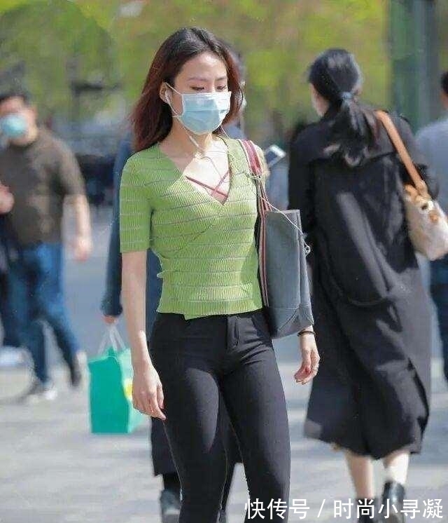 女孩子|打底裤的穿着让你大开眼界，打破单调格局，彰显清爽又个性魅力