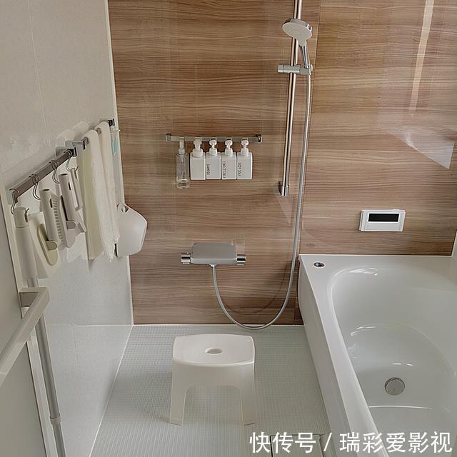 浴室|为什么说日本的卫生间设计走心？看完这些细节，实在令人佩服