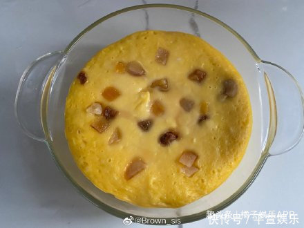 明星疫期居家全变厨师,何炅这菜我学不会,华晨宇这菜我吃不饱