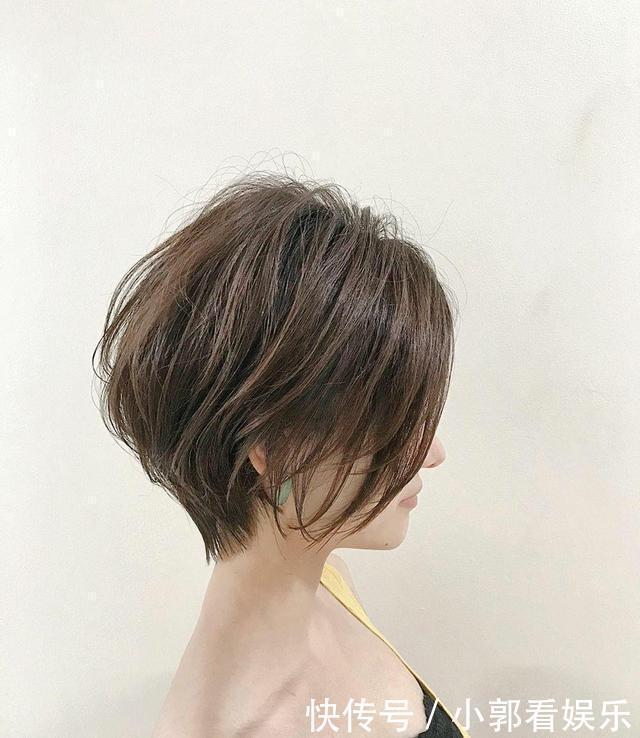 新时尚短发20款,蓬松立体颜值高,最适合这三种人,有你吗