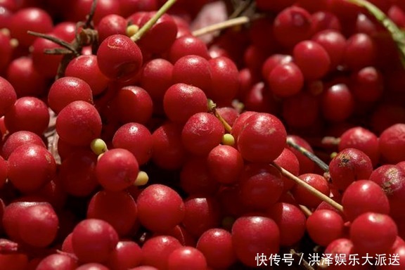 謹(jǐn)記|被內(nèi)科醫(yī)生拉入黑名單的4個(gè)菜,比喝酒還傷肝,肝病患者要謹(jǐn)記