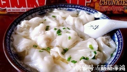 骨头|馄饨汤汁不难调,只需加这几种调料,开水一冲,比骨头汤还鲜!