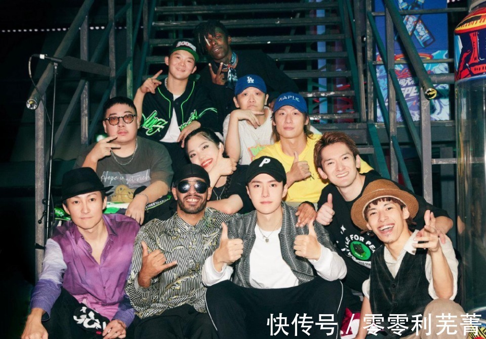 王一博的一波王炸集结完毕,清一色的绿色,新宠旧爱看点十足