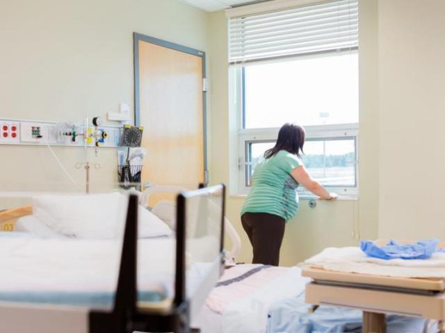 胎儿|满足以下任何一项,你都属于“高危妊娠”,怀孕期间可得悠着点!