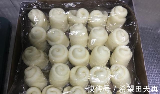 烤箱|孩子马上快开学，早餐匆忙，学会这款主食，做1次吃3天，补足营养！