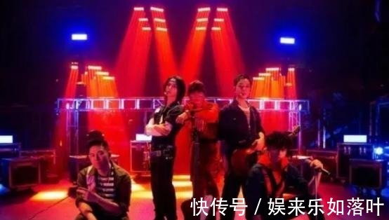 这首歌|刘涛主持时犯职业大忌,对哥哥们区别对待令人尴尬,赵文卓也躺枪