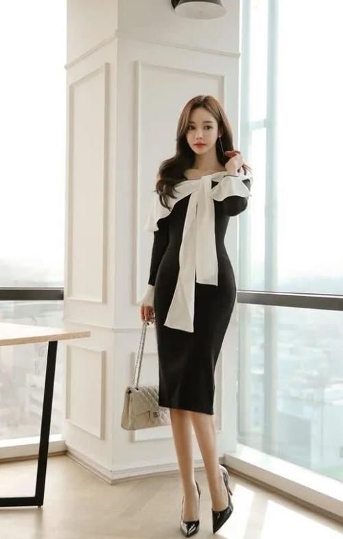 礼裙|美女穿搭：浪漫华尔兹黑白情调礼裙，迷人气息源自火辣身姿