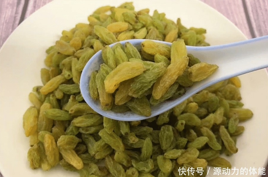 绝配|葡萄干和它是绝配，等于天然“补血库”，气血双补，脸色更红润