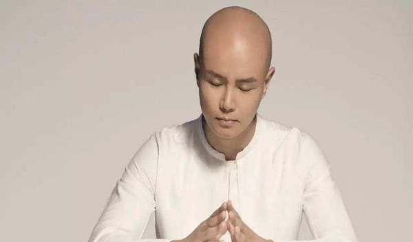 曾经红极一时,因轻薄谢娜侮辱金星遭封杀,如今却沦落成这般模样