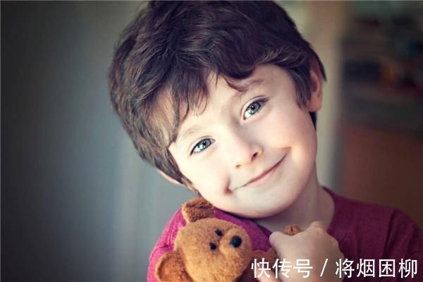 孕妇|孕妇生下罕见“双头婴”,众人都来围观,专家的话却令人担忧