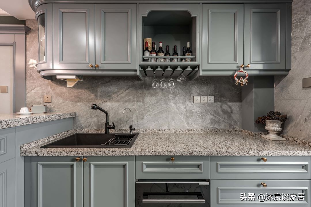 美式|她不要“网红”风格,新家装成经典美式风,随处可见的优雅与浪漫