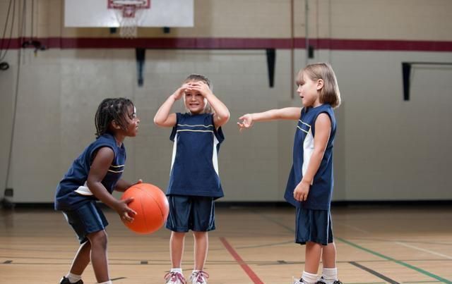 生长发育|学生党“停止长高”的3个迹象,若你家孩子全有,身高可能定了型
