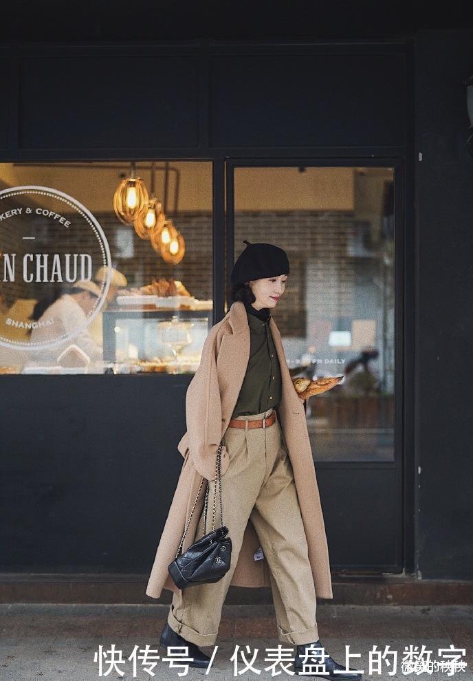 一穿阔腿裤就变“矮胖”57岁三木妈妈的“优雅搭配法”,值得学