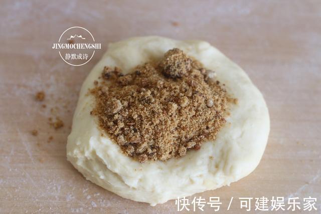 糖油饼,从小到大最爱的早餐,教你在家轻松做,比买的放心