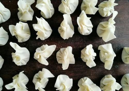 来碗猪肉馄饨:保证一天都回香无穷,做法并不复杂