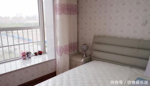 温馨|邻居来我家做客,一进门就被客餐厅惊艳到了,称为全小区最美的