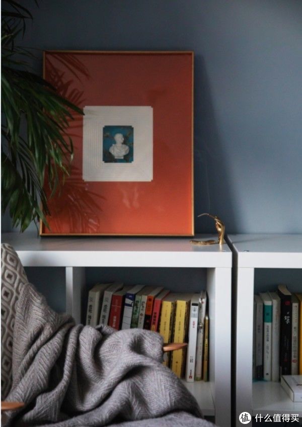 收纳|独居女孩的精致生活：阳台装浴缸、卧室衣帽间，36平小家样样不少