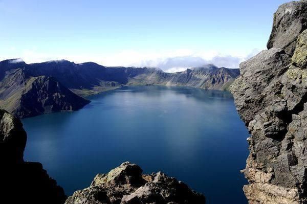 藏在广袤森林里的宝石矿