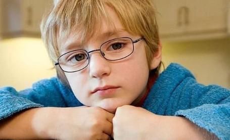 戴眼镜|近视眼会遗传吗？蚂蚁庄园5.8答案分享和解析