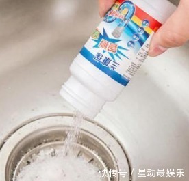 厨房|等我有房了,厨房坚决不贴瓷砖!瞧人家怎么弄,干净亮堂堂!漂亮
