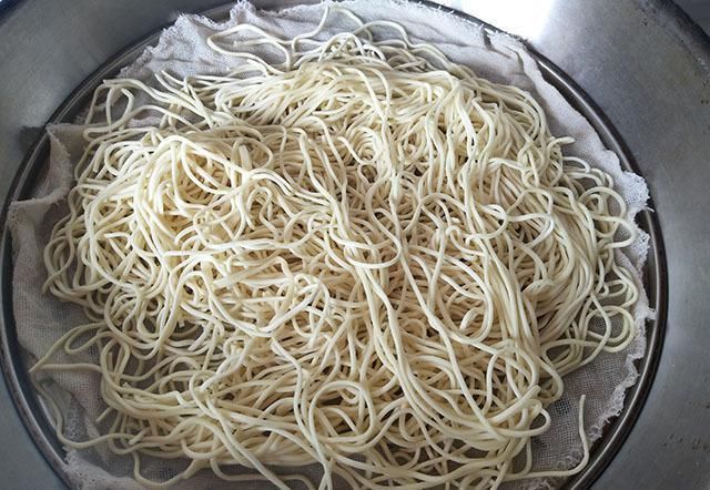 营养|天热，我迷上了它，只需5分钟做好，早餐晚餐都能吃，营养又美味