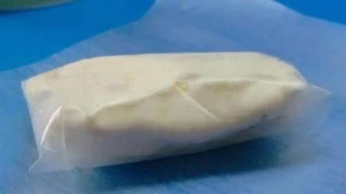 奶糖里面|吃了20年的大白兔,才知道里面“透明纸”的用处原来之前想错了