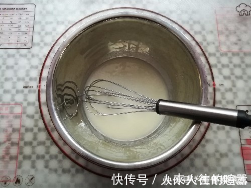 蛋白霜|孩子早餐就馋它，3个鸡蛋做一堆，健康无添加，好吃又好做