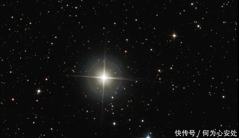 太阳系每年移动70亿公里,北极星却始终在正北方,这是为什么?