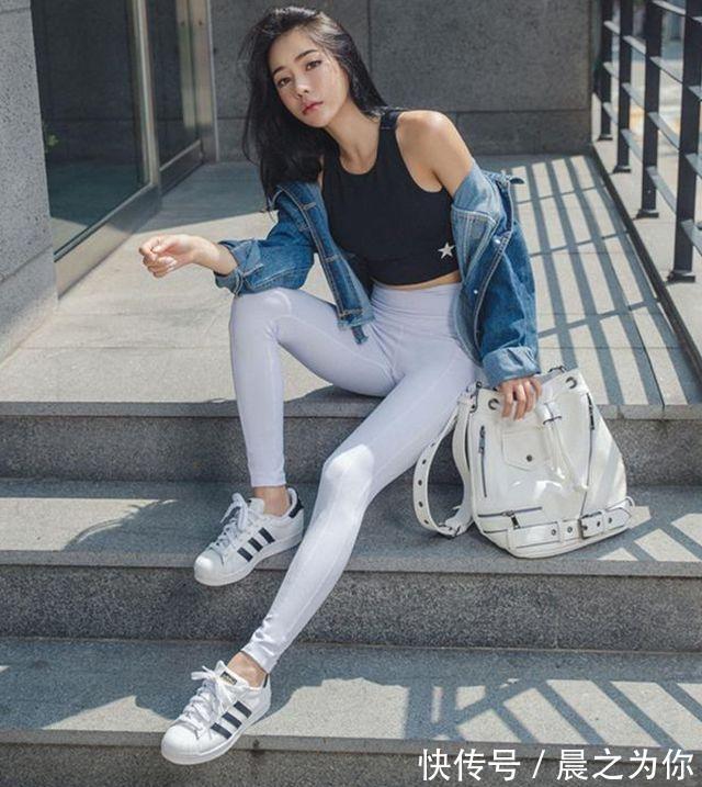 女神 -紧身打底裤美女,打造出独到的女神气质,展现出时尚的女性韵味