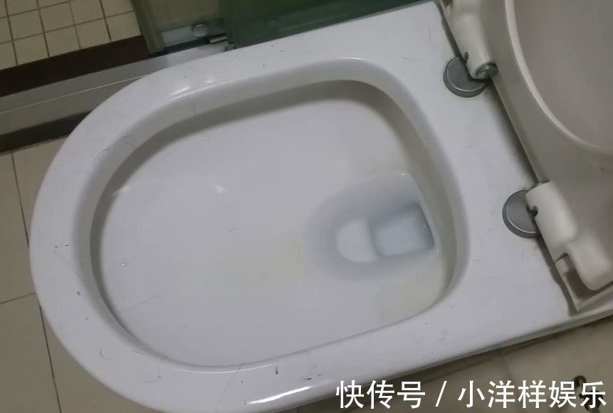 清香|马桶又臭又发黄,撒一把它进去,不用刷马桶干净如新,自带清香