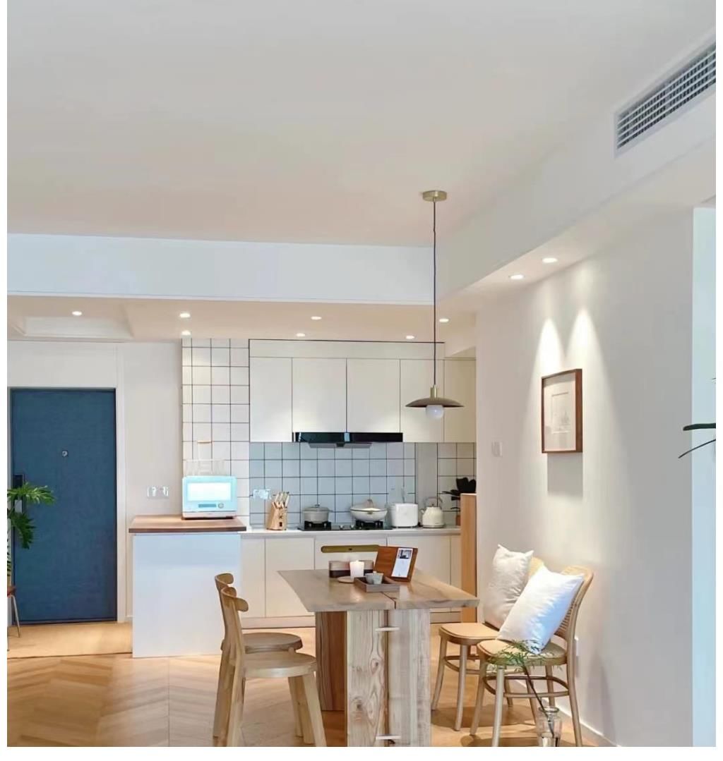 次卧|98㎡原木风新居,大白墙搭配原木家具,朋友来家做客都说像大平层