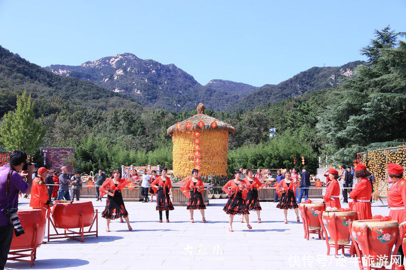 玻璃桥|落日余晖，一颦一笑染尽迷人秋色，遇见古老神秘之国—沂蒙山