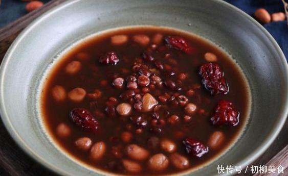 女生脸上总是没气色,用这4个食材做一碗糖水,真是美容又养颜