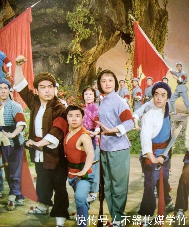 两版《杜鹃山》样板戏中杨春霞太美 剧版中陶玉玲丁海峰各有风采