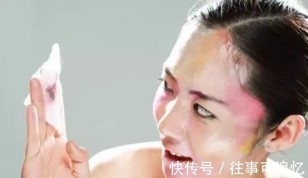 清洁 卸妆不对,护肤白费!教你几招选对卸妆产品,干净不闷痘!