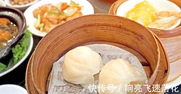 只需一个鸡蛋，加少许食盐！