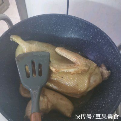 三杯鸭这样做，隔壁小孩都馋哭了