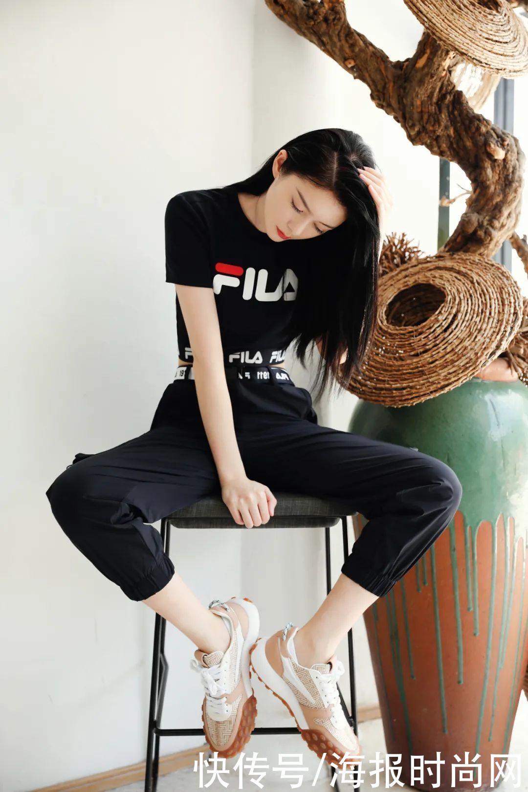 双联名鞋|FILA x LANVIN这双联名鞋，是时髦人都想拥有的奢华运动风