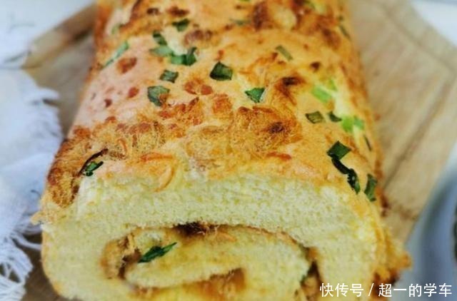 小小的糕点味道香甜,软糯好吃粑粑糕,咸香美味肉松糕,早餐最爱