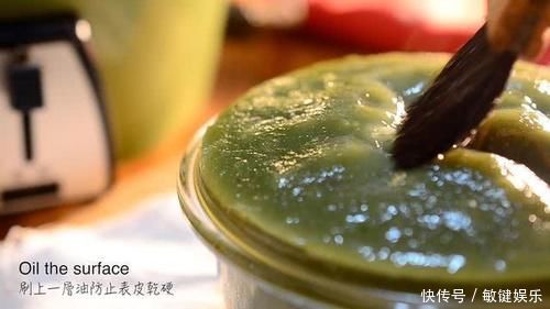 糯米粉加水,搅一搅、蒸一蒸,比蛋糕简单,比糍粑好吃,一学就会